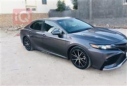 تۆیۆتا کامری